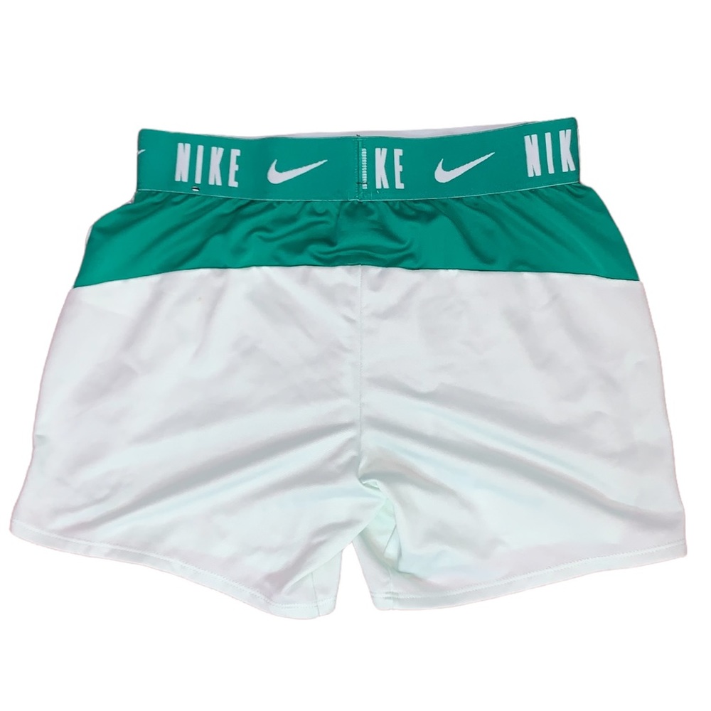 Nike DRI-FIT shorts - Picture 4 of 8